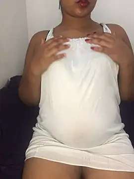 Snapshot of Rose_Olivia chatting on 02.09.25 Rose Olivia online show from 02.09.25