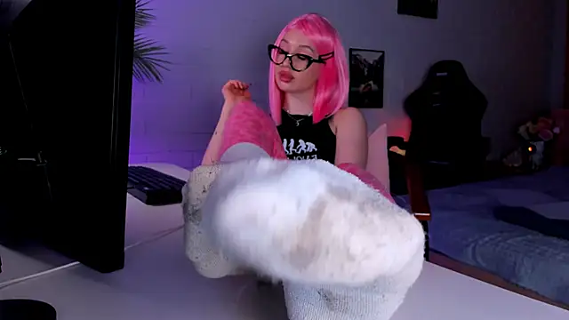 Snapshot of DorothyGilbert1 chatting on 03.06.25 DorothyGilbert1 online show from 03.06.25