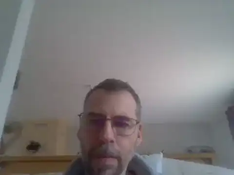 Snapshot of ptitcanard60600 chatting on 01.11.25 ptitcanard60600 online show from 01.11.25