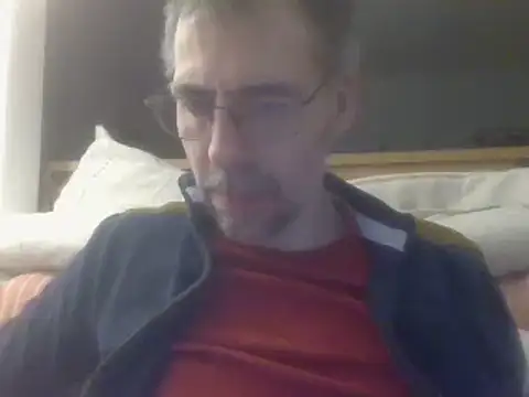 Snapshot of ptitcanard60600 chatting on 02.17.25 ptitcanard60600 online show from 02.17.25