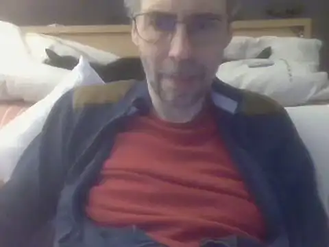 Snapshot of ptitcanard60600 chatting on 02.20.25 ptitcanard60600 online show from 02.20.25