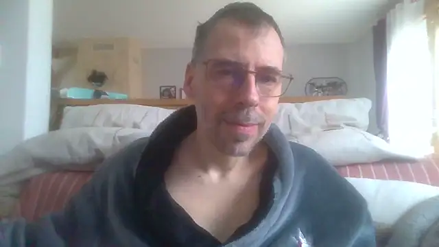 Snapshot of ptitcanard60600 chatting on 03.22.25 ptitcanard60600 online show from 03.22.25