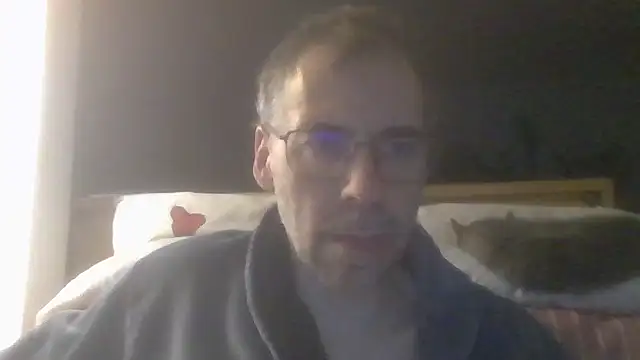 Snapshot of ptitcanard60600 chatting on 11.12.25 ptitcanard60600 online show from 11.12.25