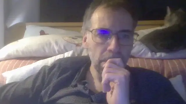 Snapshot of ptitcanard60600 chatting on 11.26.25 ptitcanard60600 online show from 11.26.25