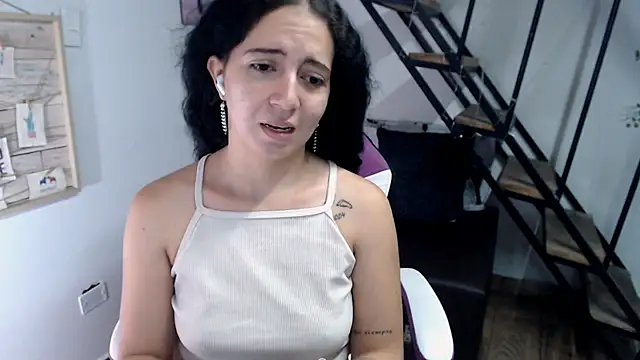samantha baby  online show from 10.11.25