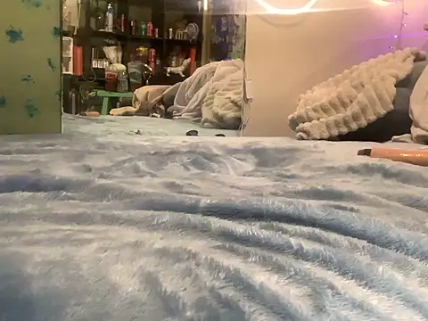 ThICk JuIcEy online show from 03.02.26