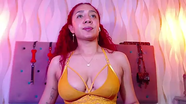 IsabelaLatina online show from 02.28.26