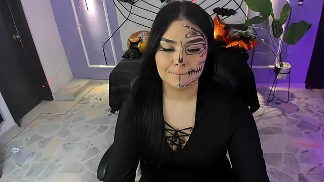 martinasaez online show from 10.20.25