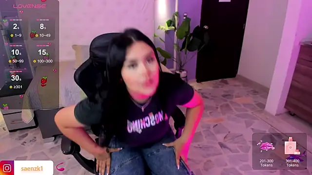 Snapshot of martinasaez chatting on 03.30.26 martinasaez online show from 03.30.26