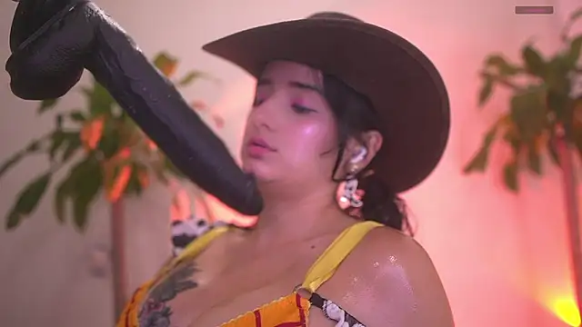 Sisirojas online show from 04.07.26