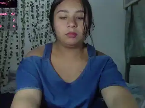 Snapshot of Charis_21 chatting on 01.28.25 Charis 21 online show from 01.28.25