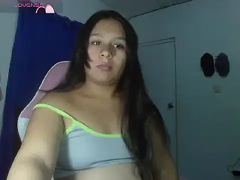 Snapshot of Charis_21 chatting on 02.09.25 Charis 21 online show from 02.09.25