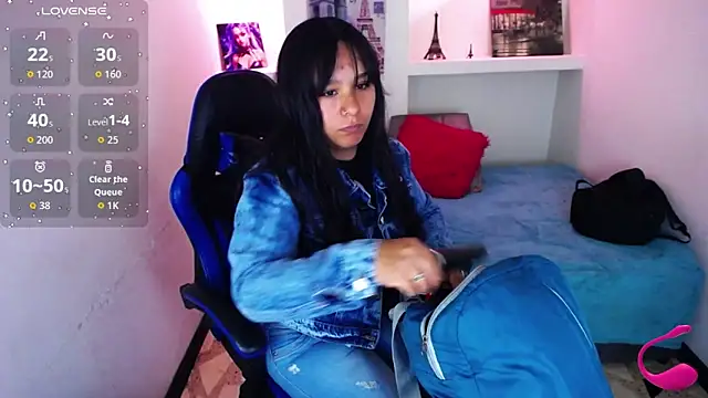 Snapshot of Charis_21 chatting on 10.25.25 Charis 21 online show from 10.25.25