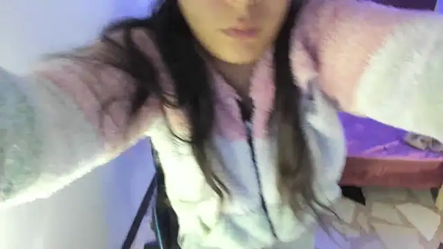 Snapshot of Charis_21 chatting on 10.29.25 Charis 21 online show from 10.29.25