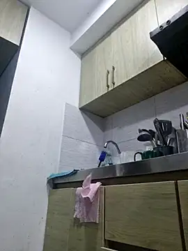 angela  98 online show from 12.15.25