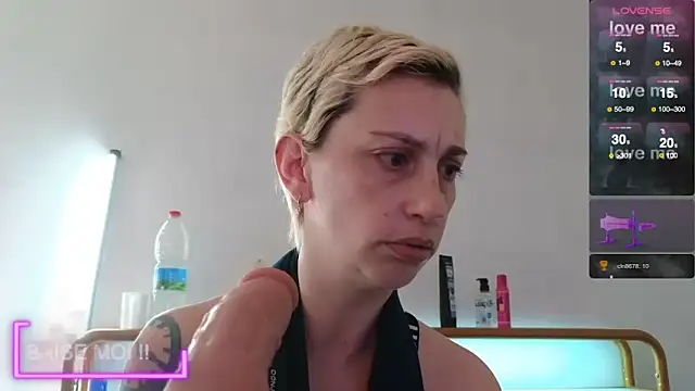 Liza Rosa online show from 02.22.25