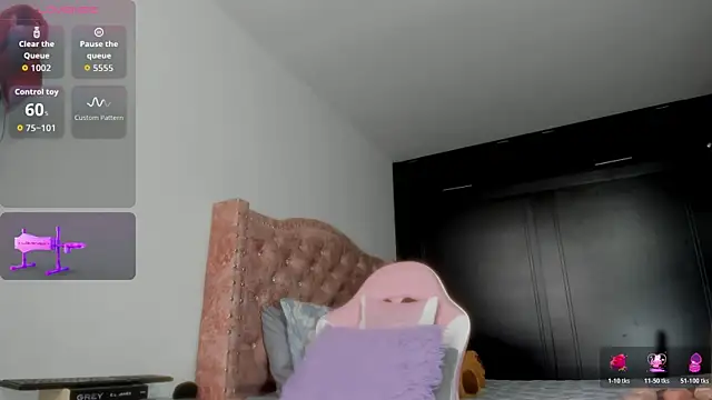 Snapshot of Layla_Sia chatting on 02.05.26 Layla Sia online show from 02.05.26