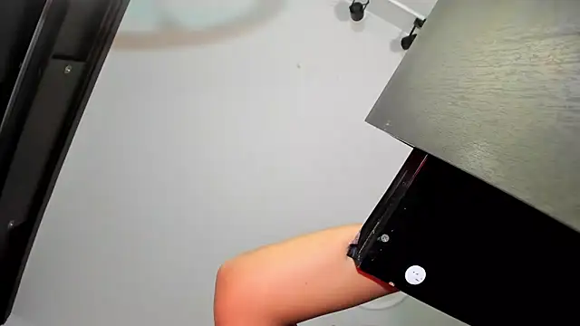 Apotheosis01 online show from 02.05.26