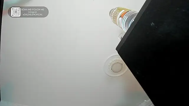 Apotheosis01 online show from 04.17.26