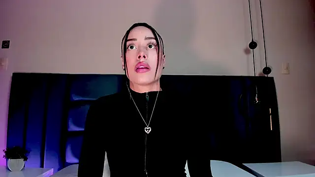 NoraDasilva online show from 03.25.26