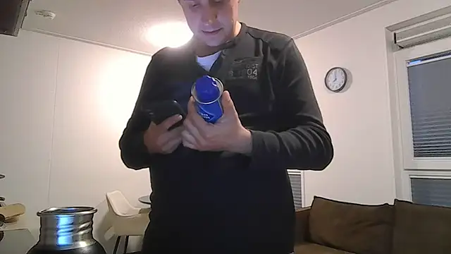 Snapshot of popperspair chatting on 09.22.25 popperspair online show from 09.22.25