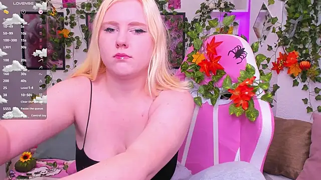 art lovee online show from 10.18.25