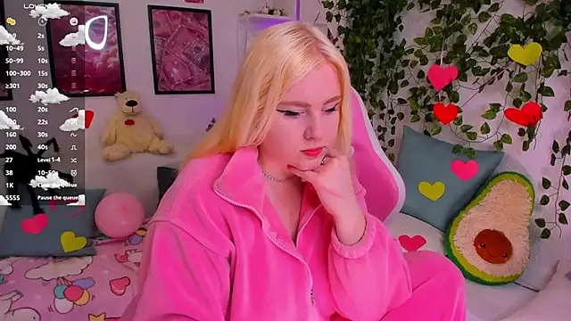 art lovee online show from 02.22.26