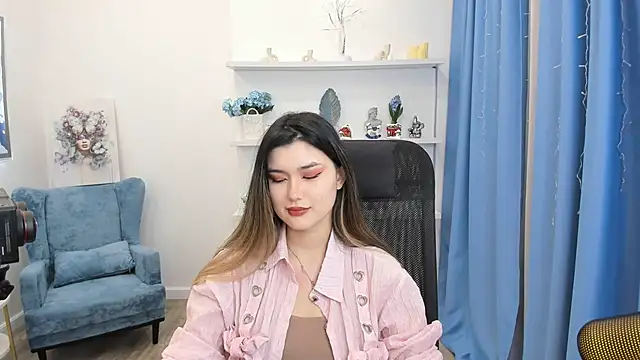 AnneTLi online show from 01.08.26