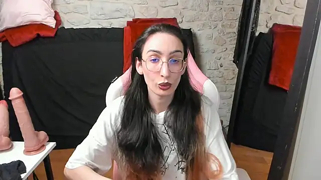 Mayala   online show from 04.06.26