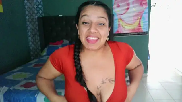 almaswan1 online show from 10.22.25