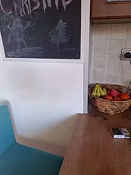 Snapshot of Isabellaa04 chatting on 02.06.25 Isabellaa04 online show from 02.06.25