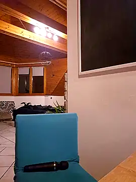 Snapshot of Isabellaa04 chatting on 03.18.25 Isabellaa04 online show from 03.18.25