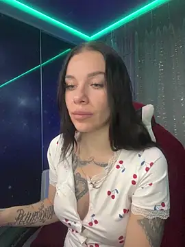 Queen of pain online show from 11.16.25