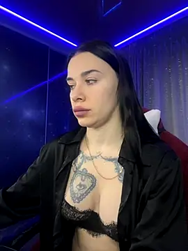 Queen of pain online show from 12.04.25