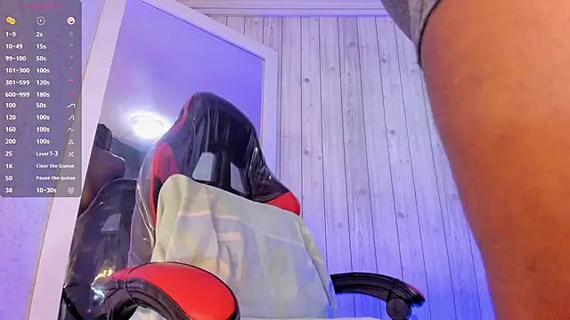 DominicSccott online show from 11.13.25