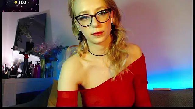 Snapshot of welliza chatting on 02.23.25 welliza online show from 02.23.25