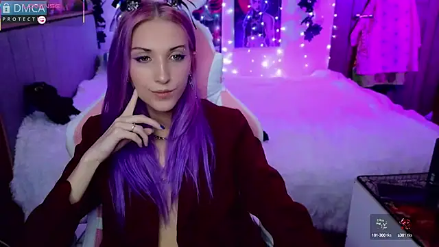 Violet Noir online show from 01.20.25