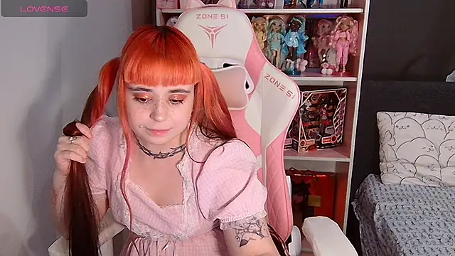 Naomi Storm online show from 07.14.26