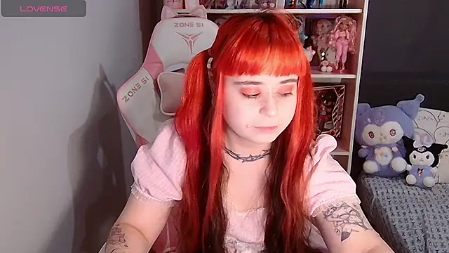 Naomi Storm online show from 08.06.26