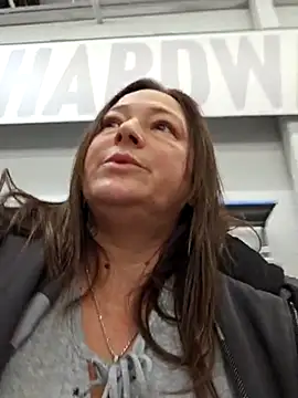 angelbaby1998 online show from 02.14.25