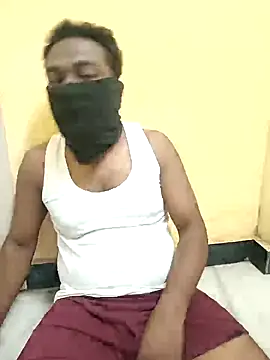 Tamil paiyan012 online show from 02.16.25