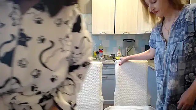 DonnaMagdalena online show from 12.12.24