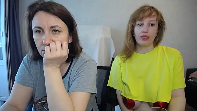 DonnaMagdalena online show from 05.19.26