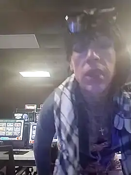 Snapshot of Oliveblackmen chatting on 02.03.25 Oliveblackmen online show from 02.03.25