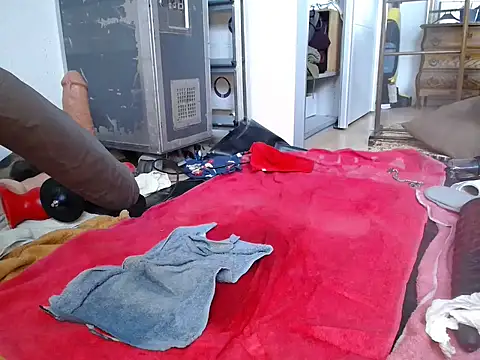 natjuk online show from 10.26.25