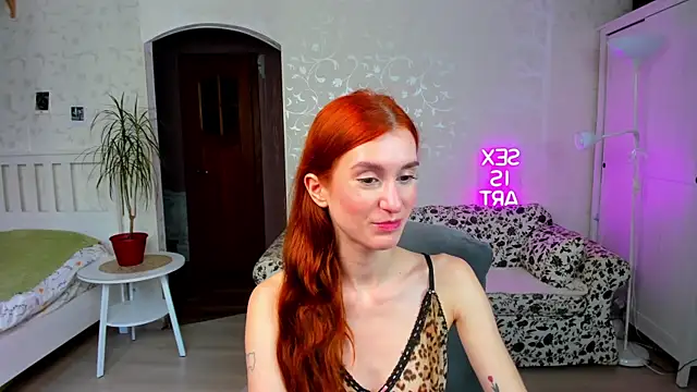 Sally Biscuit online show from 09.11.25