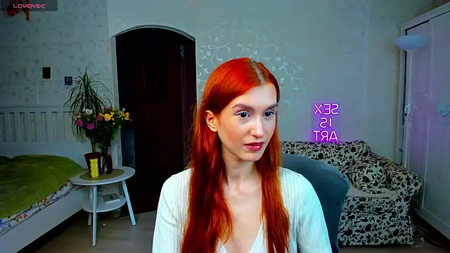 Sally Biscuit online show from 09.18.25