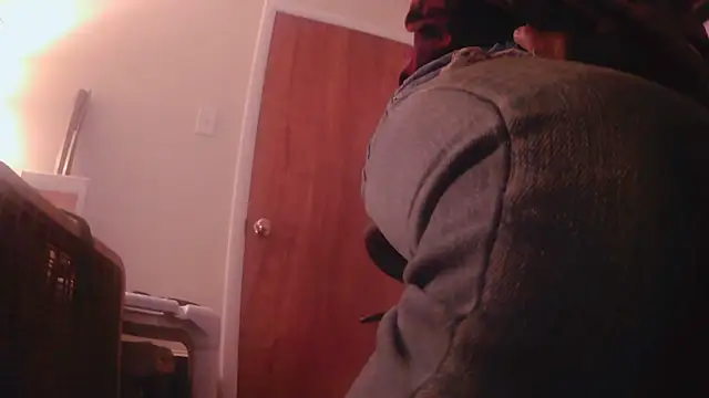 hottottrot691 online show from 11.28.25