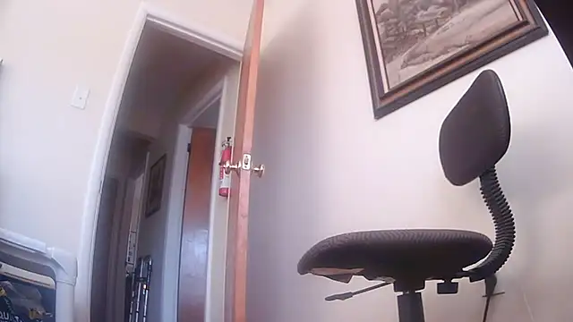 hottottrot691 online show from 01.16.26