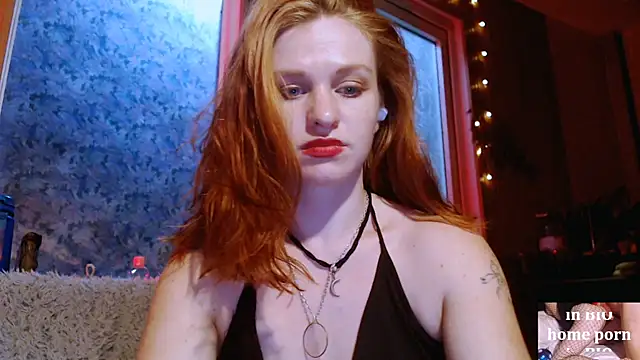 Cassie Wild online show from 10.26.25